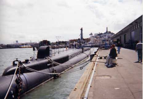 アメリカ海軍潜水艦　SS383　パンパニト 斜め後方より１